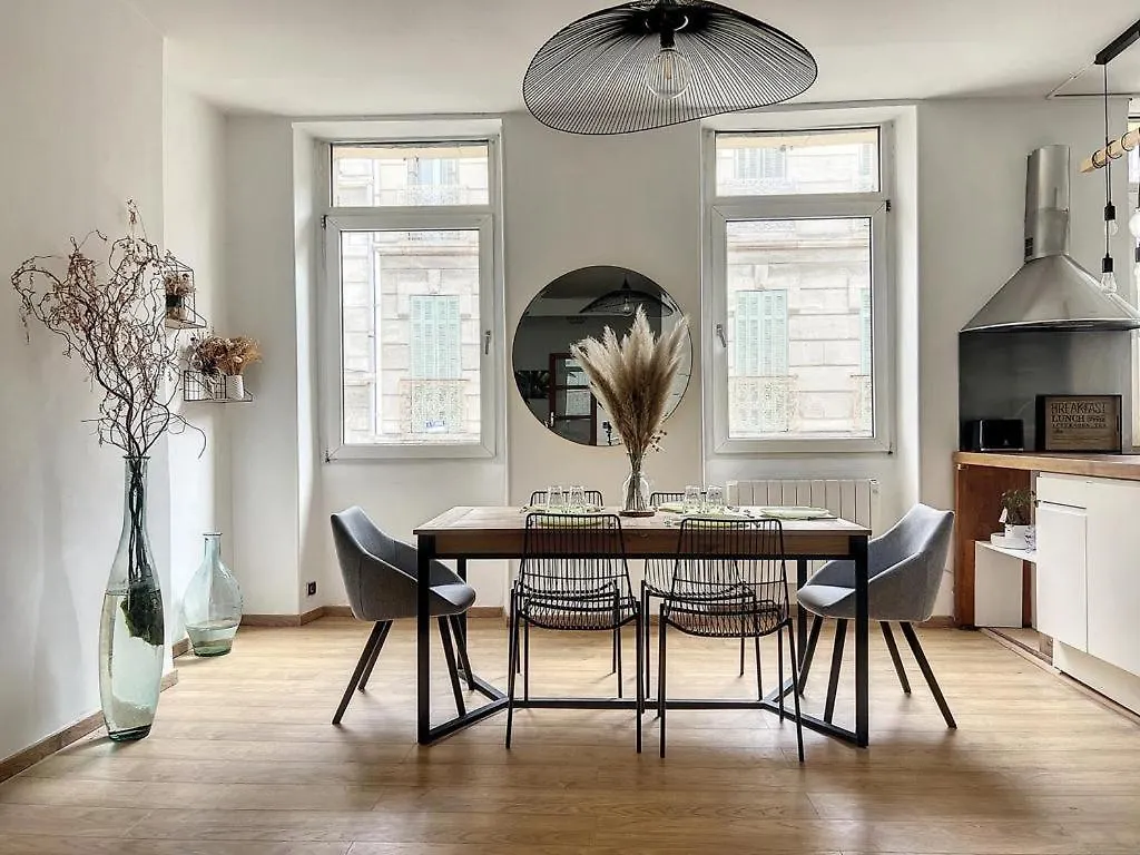 Apartment Appartement Familial - Central & Spacieux - Les Freres De La Loc' Marseille