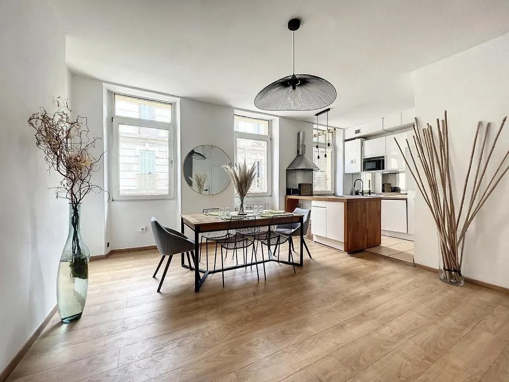 Appartement Familial - Central & Spacieux - Les Freres De La Loc' Marseille 0*,  France