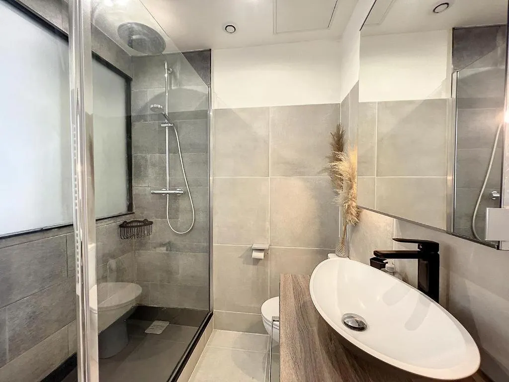 Appartement Familial - Central & Spacieux - Les Freres De La Loc' Marseille 0*,