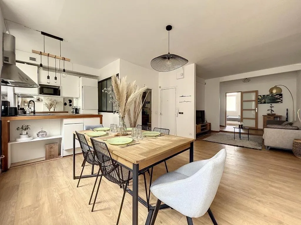Appartement Familial - Central & Spacieux - Les Freres De La Loc\' location